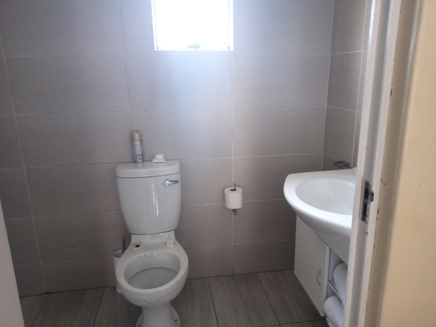 14 Bedroom Property for Sale in Haven Hills Eastern Cape